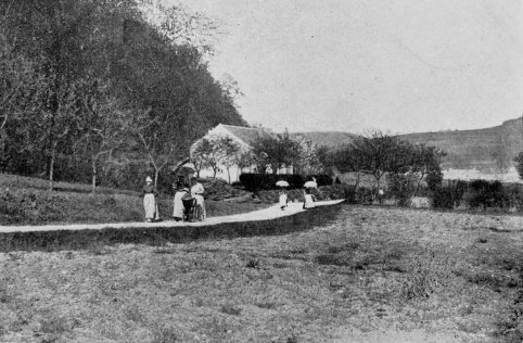 La maison du garde forestier du Val de la Tuilerie, au début des années 1900  (photograhie noir et blanc: Imp.-Edit Vagner, Nancy)